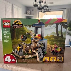 Lego Jurassic Park Velociraptor Escape New Sealed